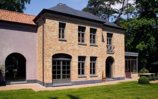 Klassieke woning met oogramen